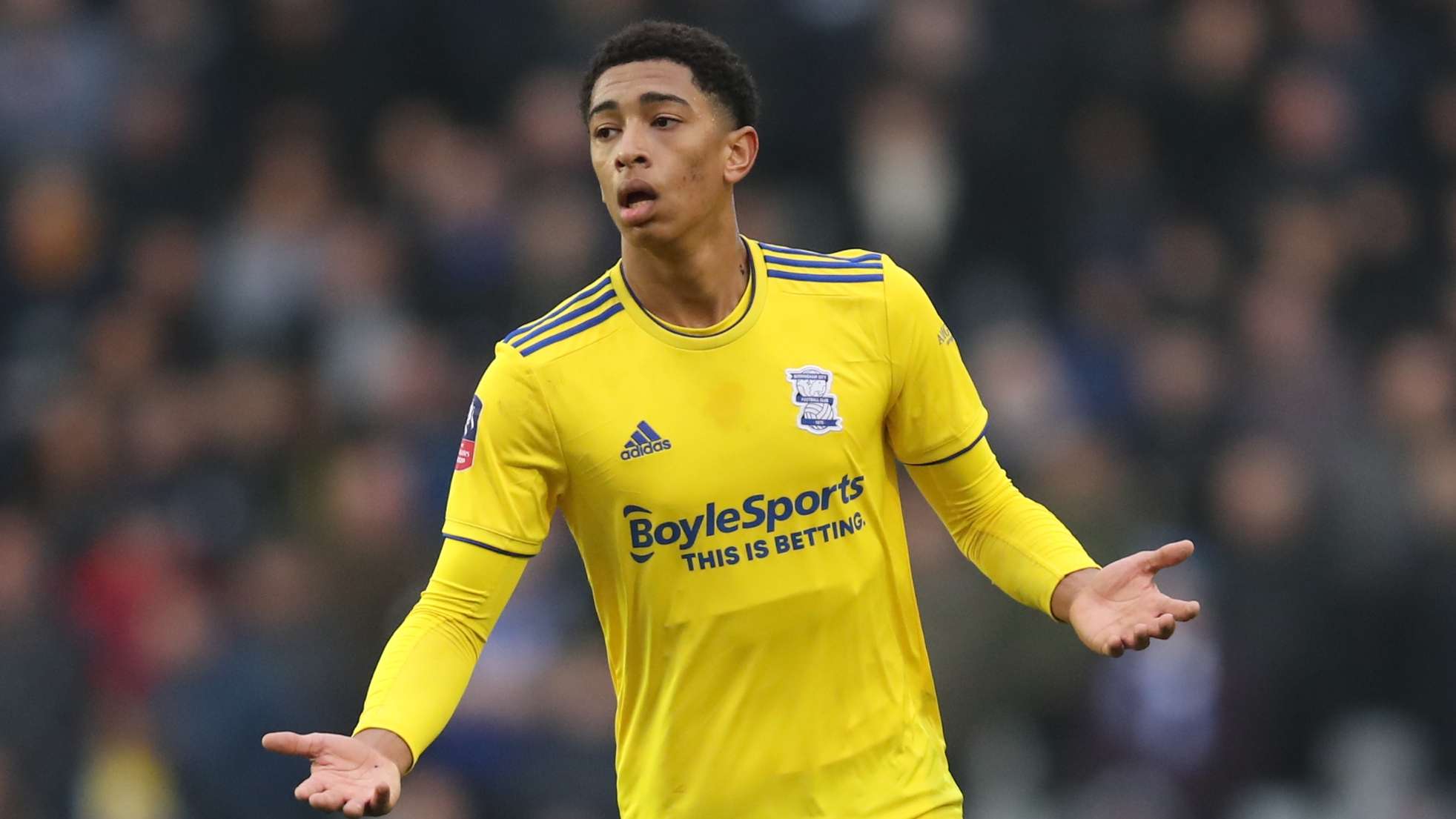 柏林联合坚定出征欧联杯冲击胜利机会展现球队实力与决心